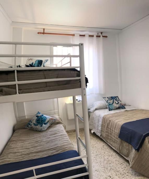 Beachfront House Пілес Екстер'єр фото