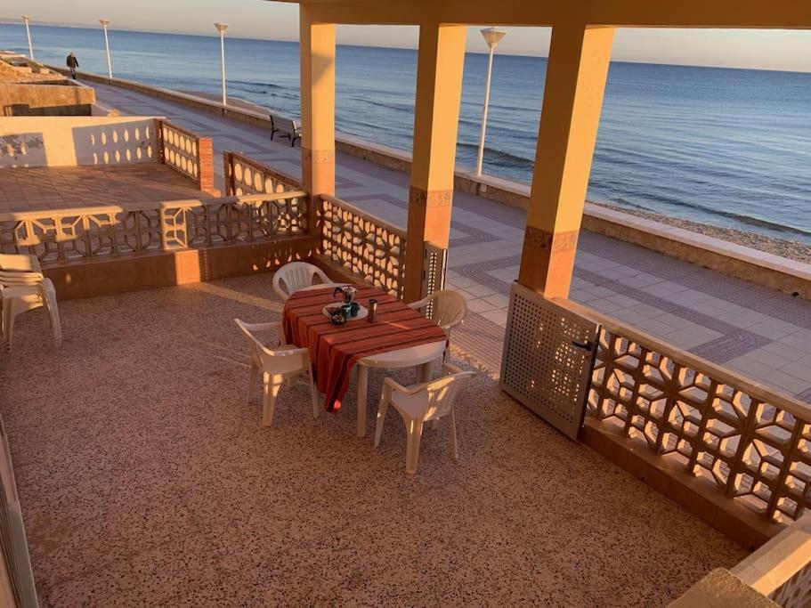Beachfront House Пілес Екстер'єр фото
