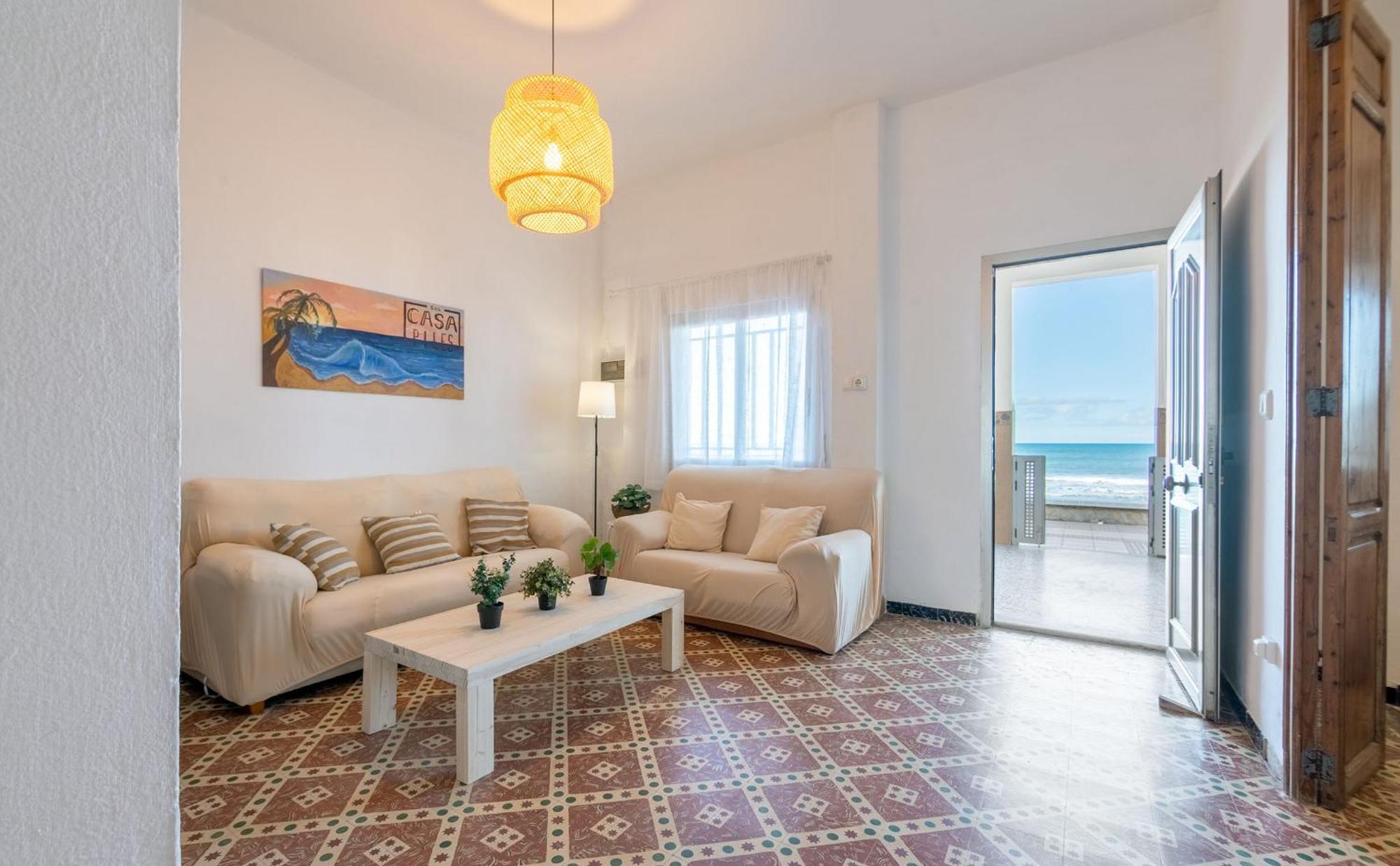 Beachfront House Пілес Екстер'єр фото